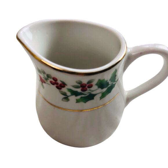 NIB Everyday Gibson Holiday Gold Table Top Set Salt Pepper Creamer Sugar - Picture 12 of 16